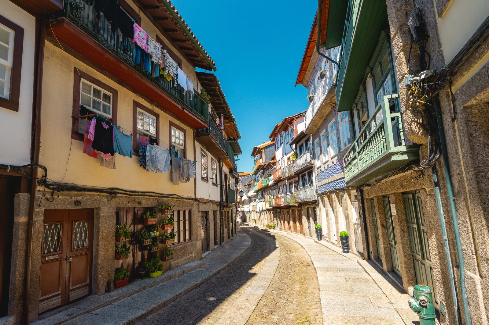 Nogueira, Fraião & Lamaçães