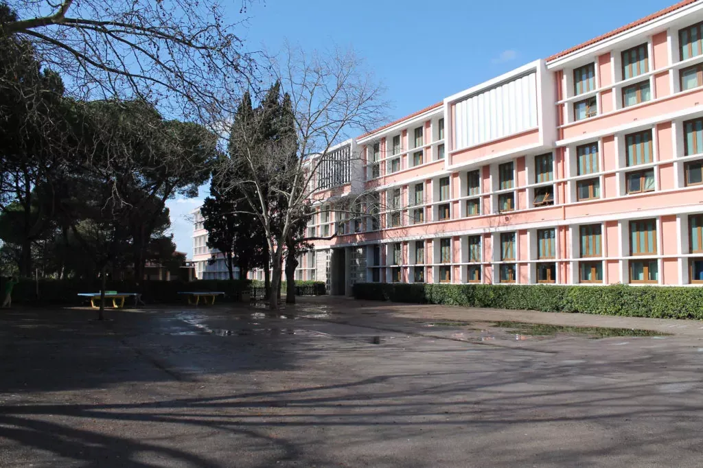 Lycée Français Charles Lepierre