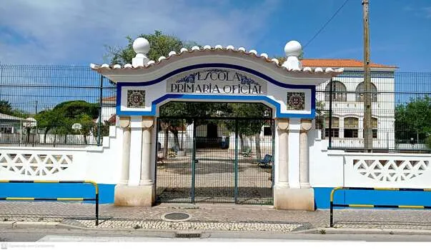 Escola Básica do Caldeiro